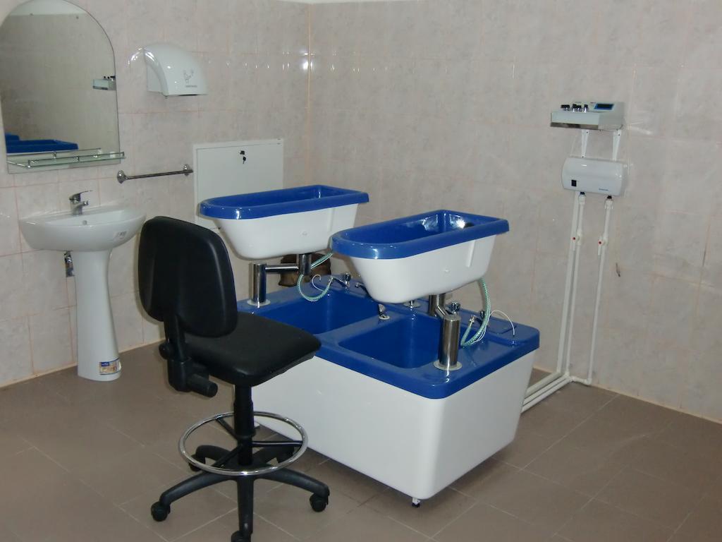 Sara'S Sons Hotell Băile Herculane Rom bilde